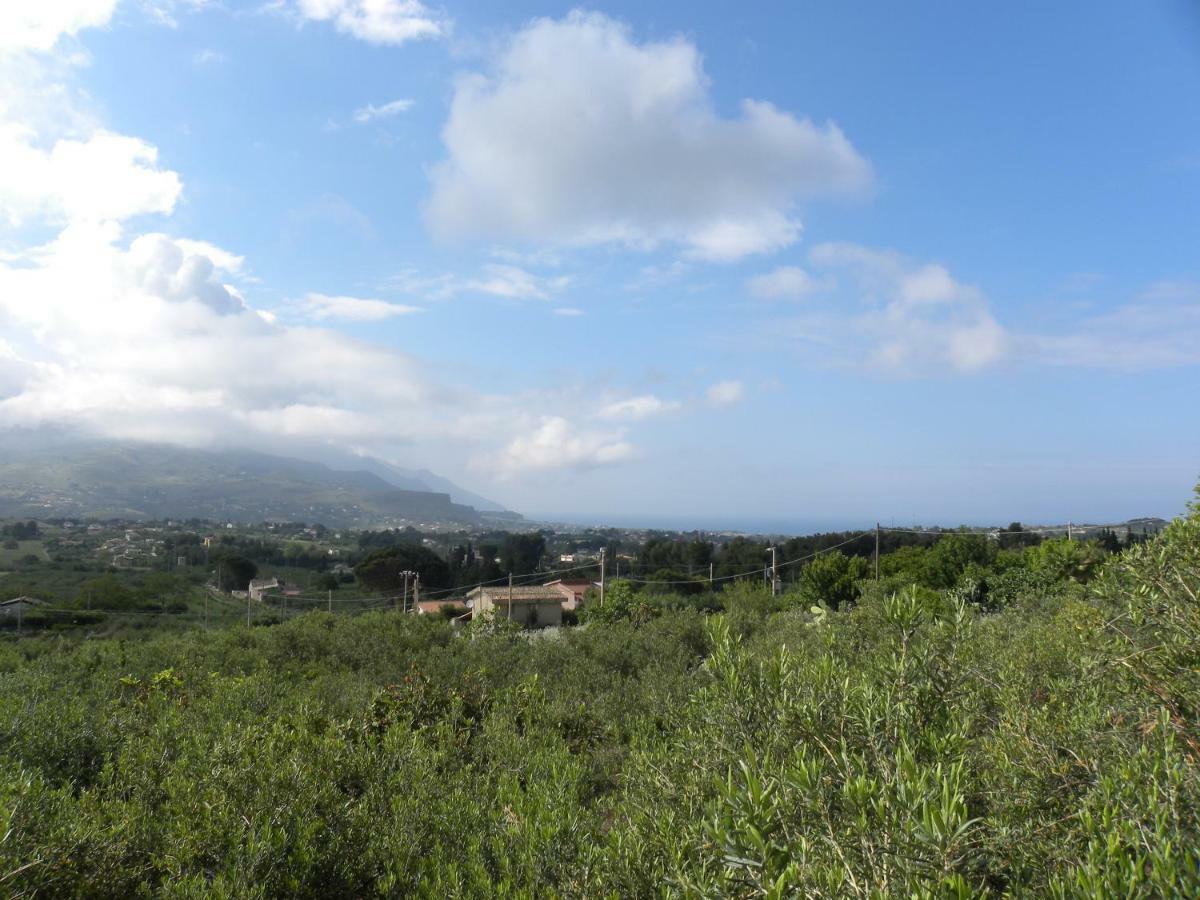 Bed and Breakfast Ibiscus à Castellammare del Golfo Extérieur photo